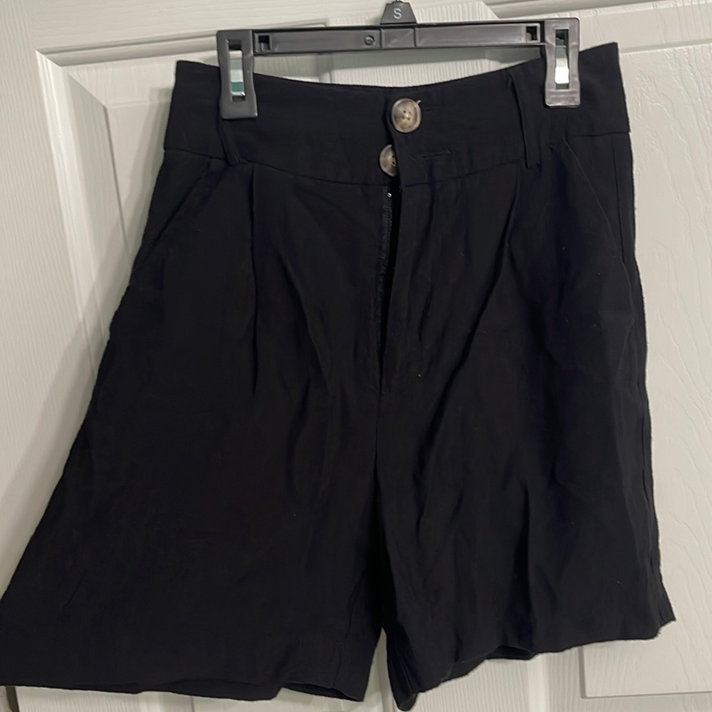 Stradivarius Button-Up Shorts